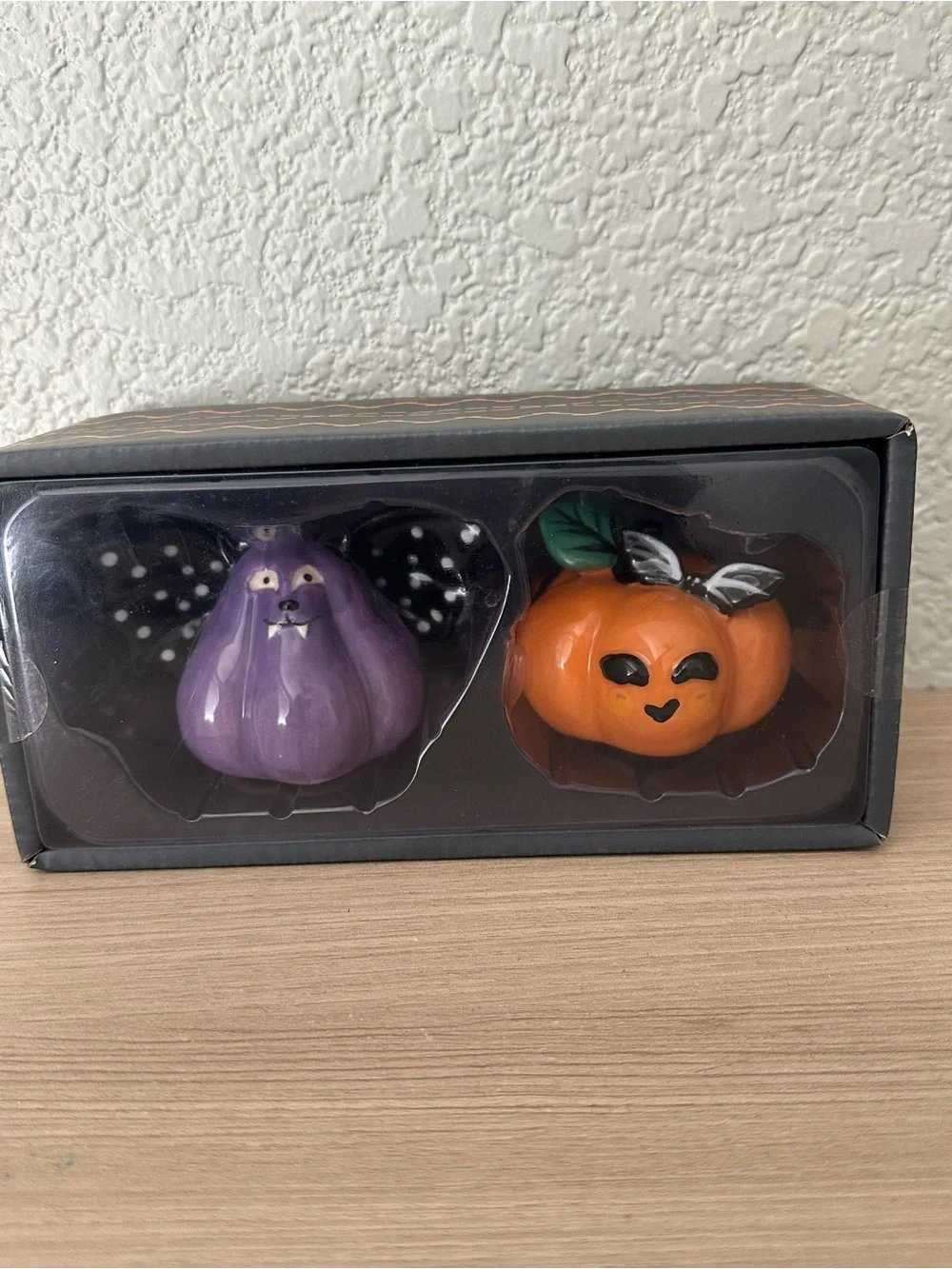 Halloween Ceramic Pumpkin and Bat Salt & Pepper Set - Orange and Purple